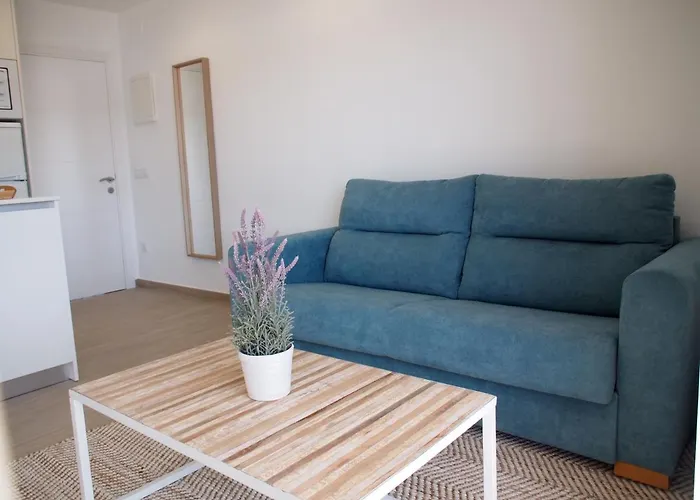 Miramar 40a Roses